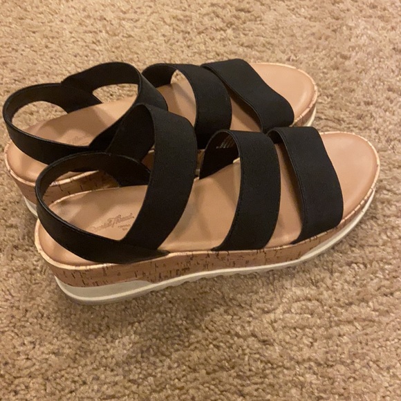 Women’s sandals - Picture 3 of 5